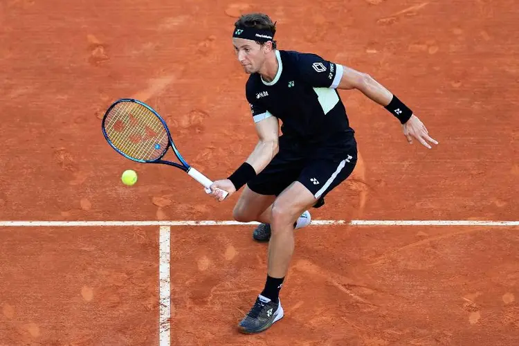 开云sport-ATP总决赛完胜蒙特卡洛大师赛，西西帕斯带队取胜