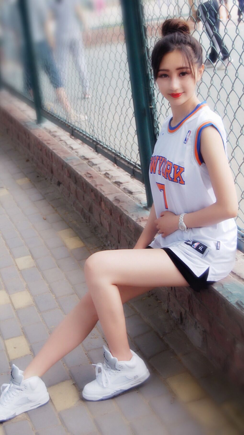 开云体育在线-欧冠淘汰赛之夜，莫兰特完成里程碑，体育的交响曲在不同战场奏响最高音