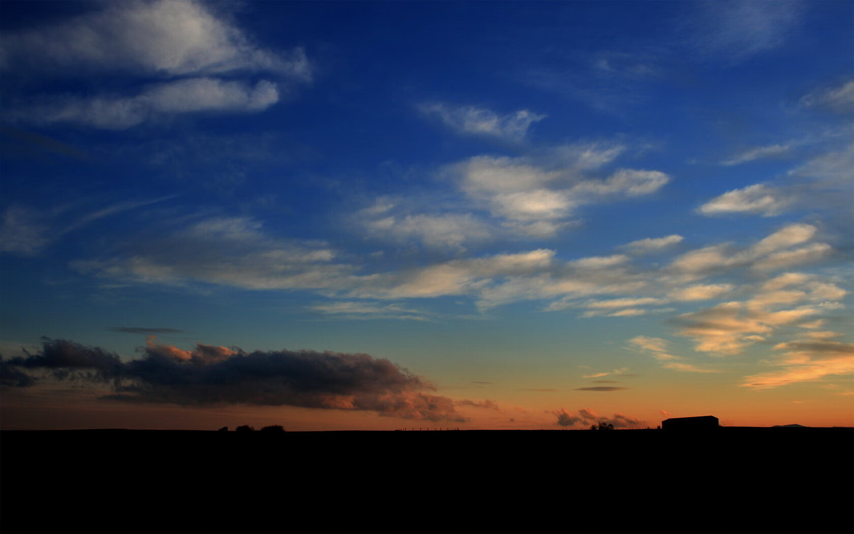 开云体育-双重救赎，在多特蒙德的夜晚，努涅斯与乌克兰的共鸣